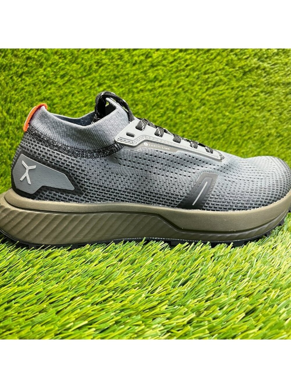 Flux Adapt Trail Runner Gray Olive Mens Size 8 Womens Size 9.5 Athletic Shoes